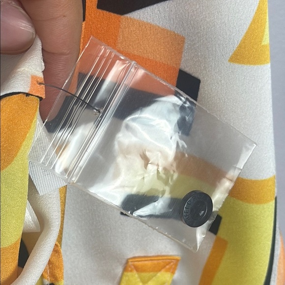 KARL LAGERFELD PARIS Logo Print Oversized Long Sleeve Shirt Size Small - Picture 10 of 15